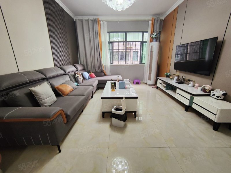 精装4房 电梯22楼 依山美郡 衡州大道 停车方便,依山美郡-衡阳58同城