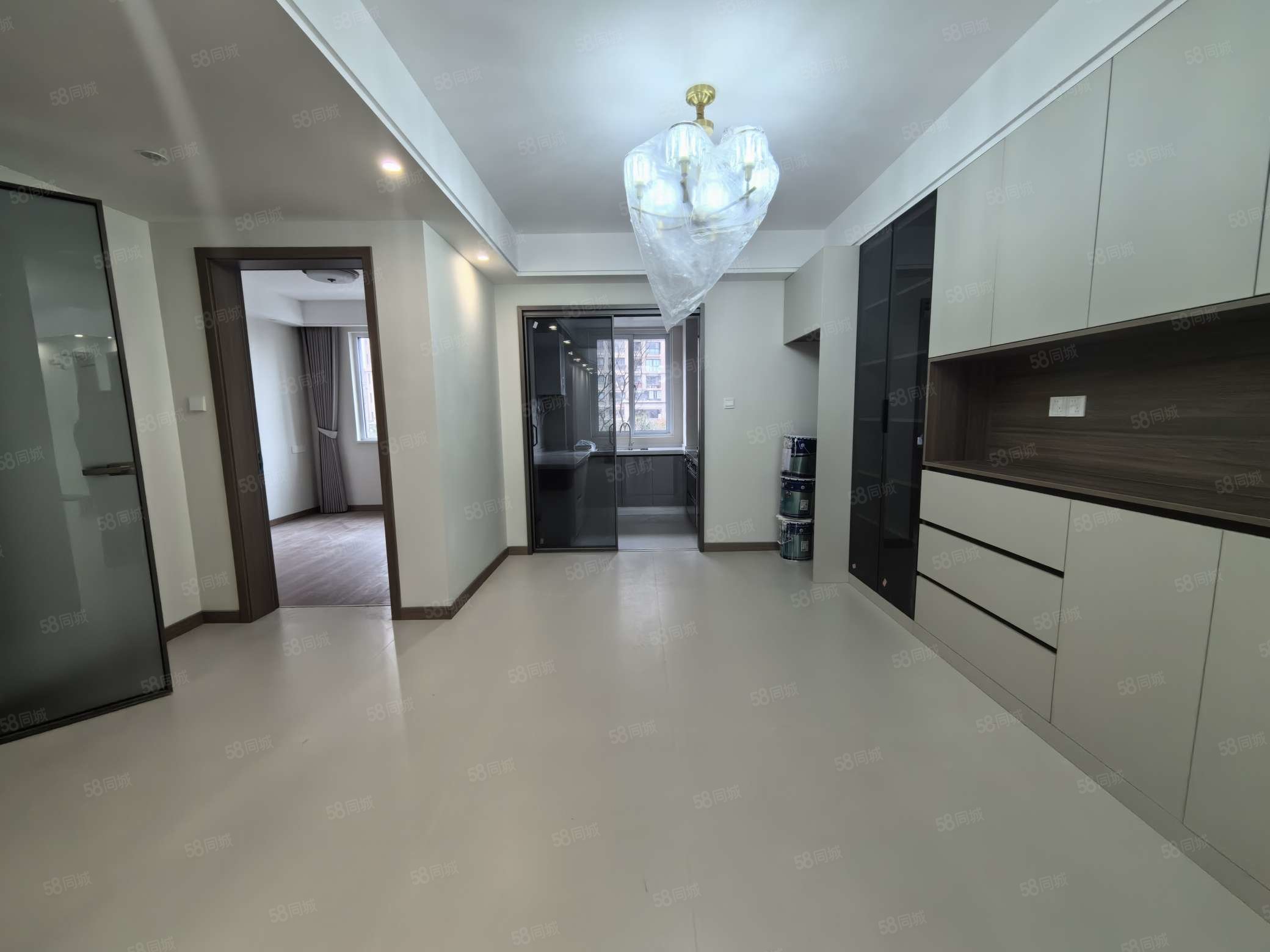 急卖 恒润郁洲府 双卫  精装可拎包入住  随时看 急卖