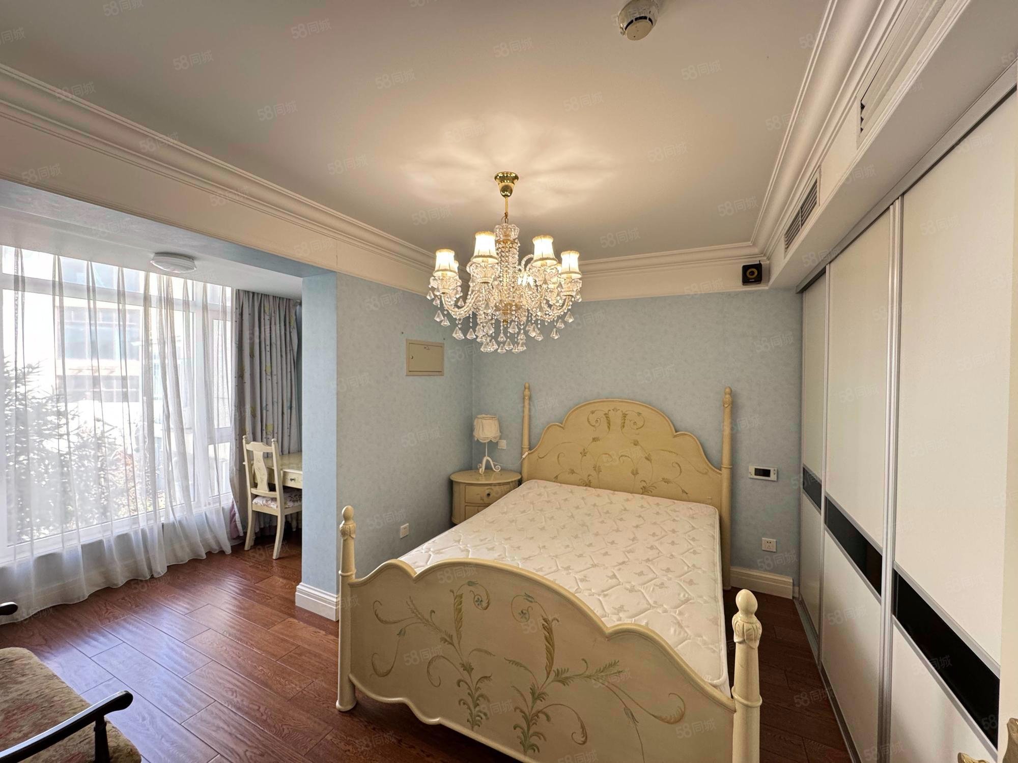 澳景園4室3廳5衛(wèi)365.66㎡南北1700萬(wàn)