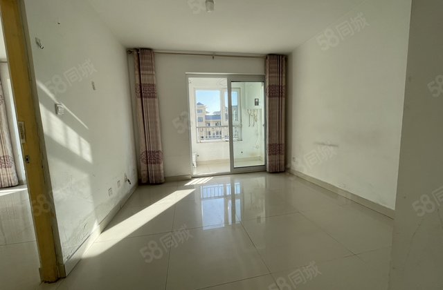 民生凤凰城4号院 商品住宅 有电梯 南北通透 高楼层采光充足