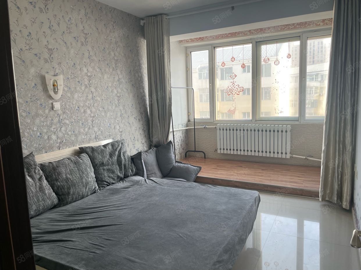 左岸香槟2室2厅1卫96㎡南37万