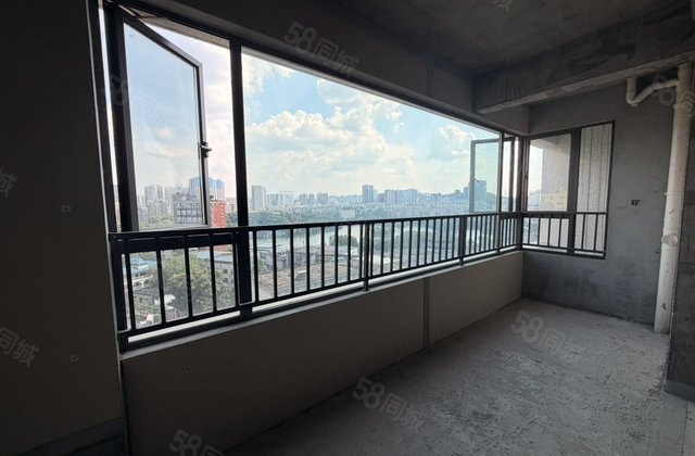 北湖名著3室2厅123.86㎡89.8万二手房图片