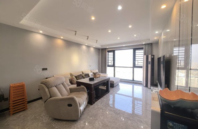 常青藤国际花园三期3室2厅111㎡88万二手房图片