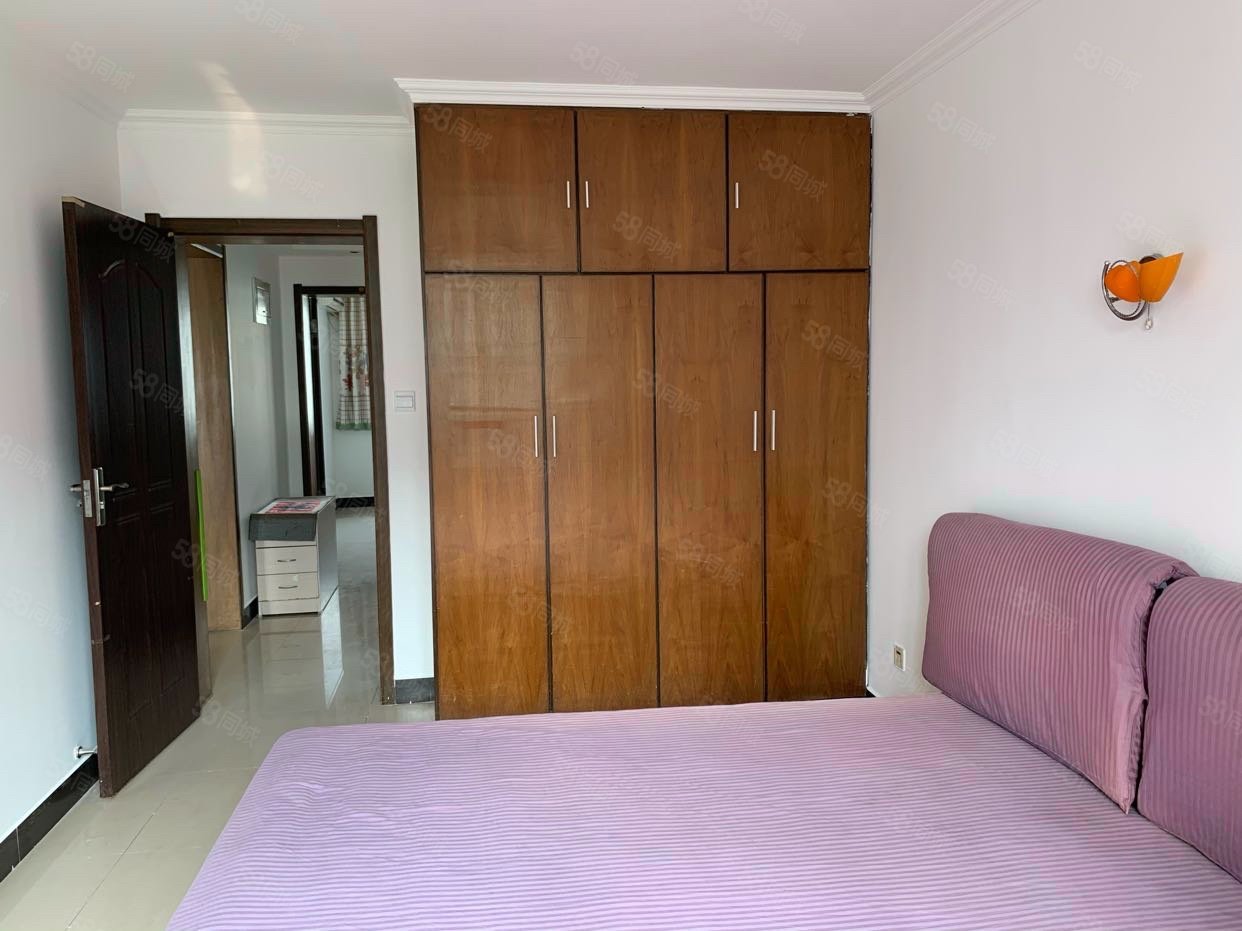 龍錦苑二區(qū)2室1廳1衛(wèi)88.8㎡南390萬