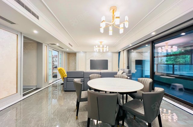 约克郡壹號湖畔4室2厅167.5㎡420万二手房图片