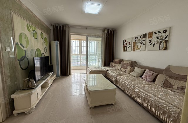 万达旁 莲湖花园  带储 一梯两户 随时看房