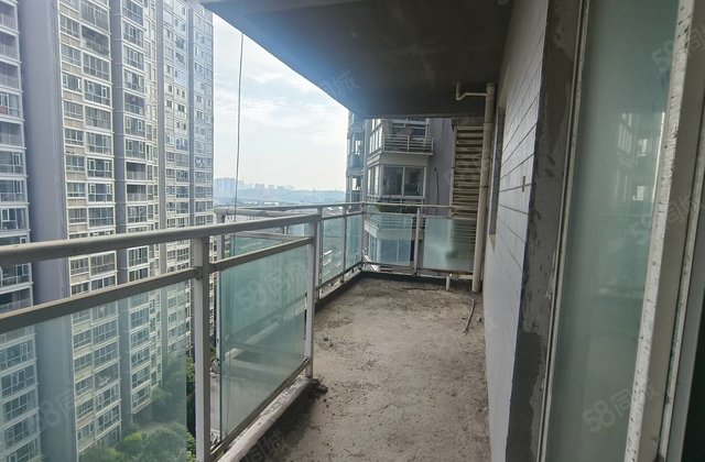 御笔华章3室2厅125㎡62.8万二手房图片