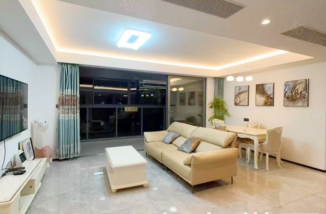 荷岸晓风花园3室2厅120㎡163万二手房图片