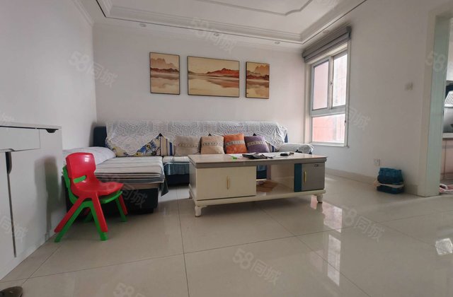 急售 香江附近 天汇明珠站北花园 水城雅居三室电梯房带储藏室