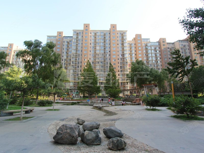 頤源居3室2廳2衛(wèi)143㎡西北1258萬