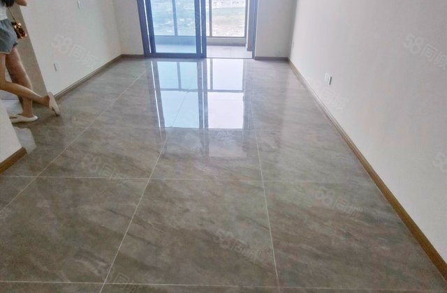 保利时光印象3室2厅69.8㎡58万二手房图片