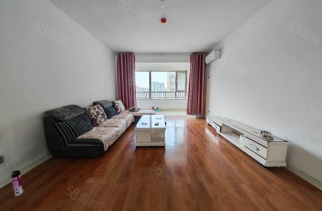 东昌湖周边 润景苑三叶草户型双阳台 中间楼层 送车位随时看房