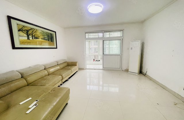 湖边名人苑三期花园里电梯洋房，腾龙广场，东方双语，城市主人。