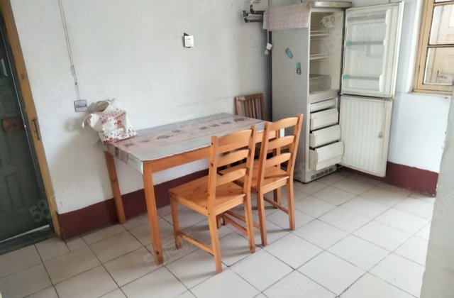 (真实保证)聊城电业局第三家属院3室