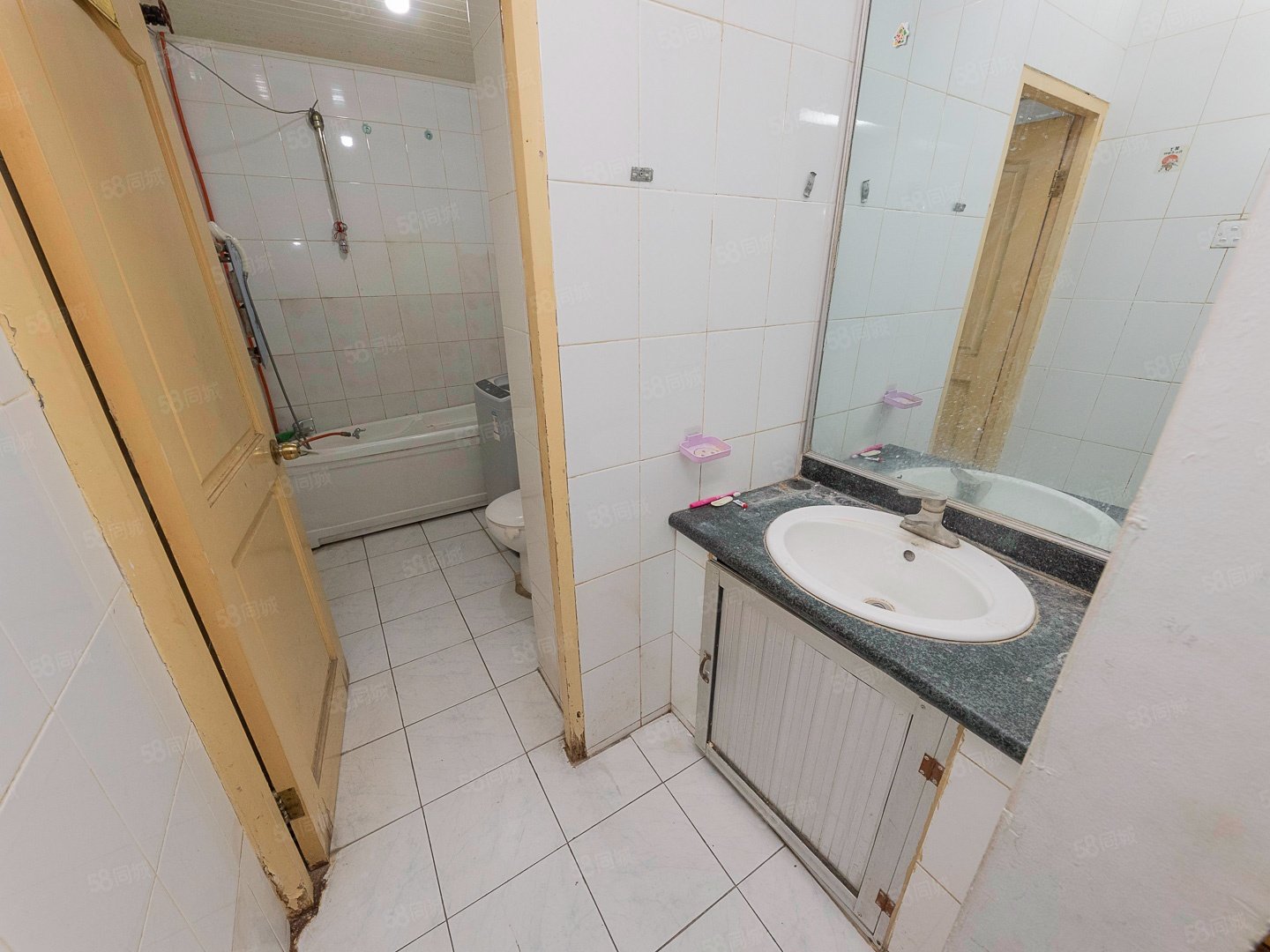 中興家園3室2廳2衛(wèi)172㎡東南1099萬