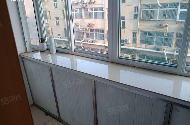 房东急售 老文轩附近 步梯三楼 还有2楼还有4院小3室