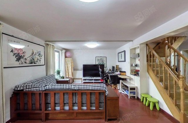 临镜苑3室2厅181.84㎡528万二手房图片