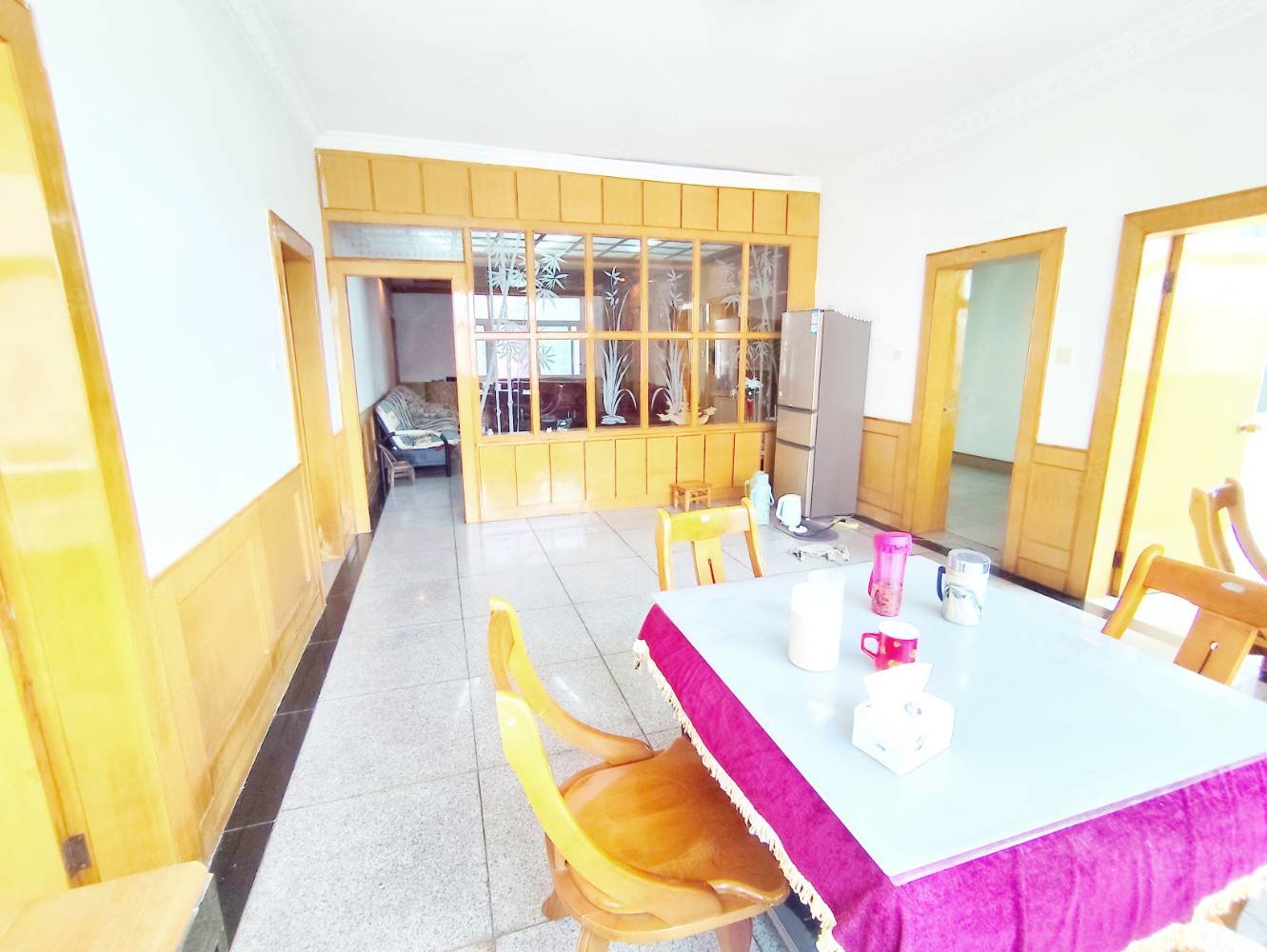 农业发展银行家属楼3室2厅1卫166.98㎡南北66万