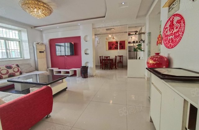 汽车总站东临多层三楼地暖房  交通便利 购物方便 低密度社区