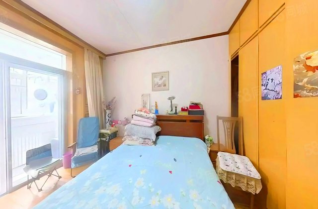 立信街小区3室2厅128㎡96万二手房图片