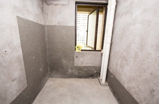 侨福逸品福邸7室2厅227.25㎡390万二手房图片