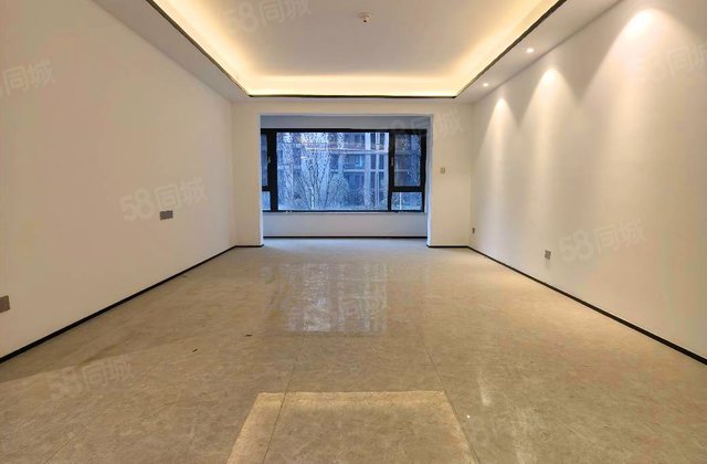 碧桂园云顶(三期)3室2厅145㎡169.2万二手房图片