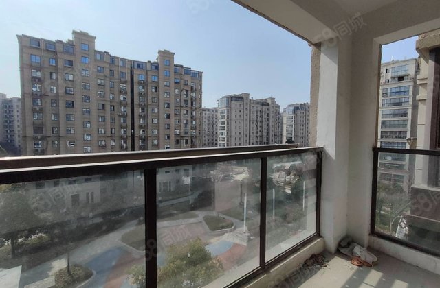 中远新润园3室2厅128㎡105万二手房图片