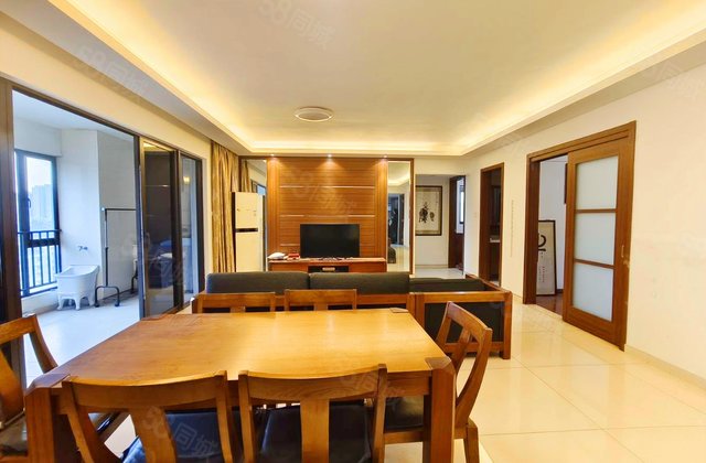 万科金域华府二期4室2厅157.92㎡358万二手房图片