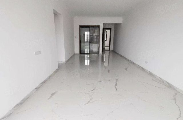 急售(真实保证)碧桂园国岳府！开发区三室两卫！清水湾！