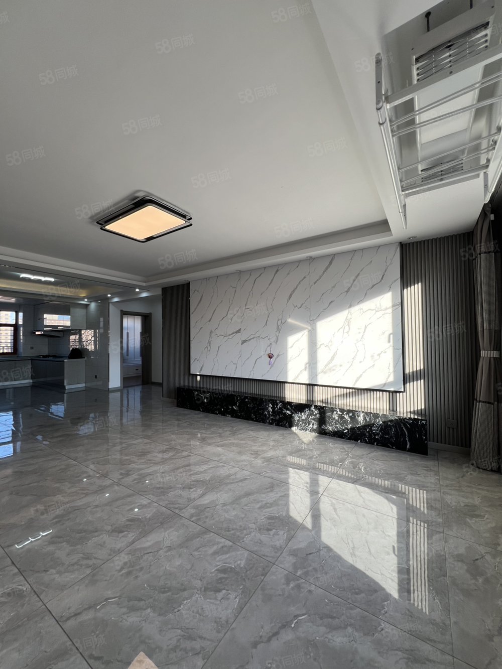 隆基华典3室2厅2卫118㎡南北58.5万