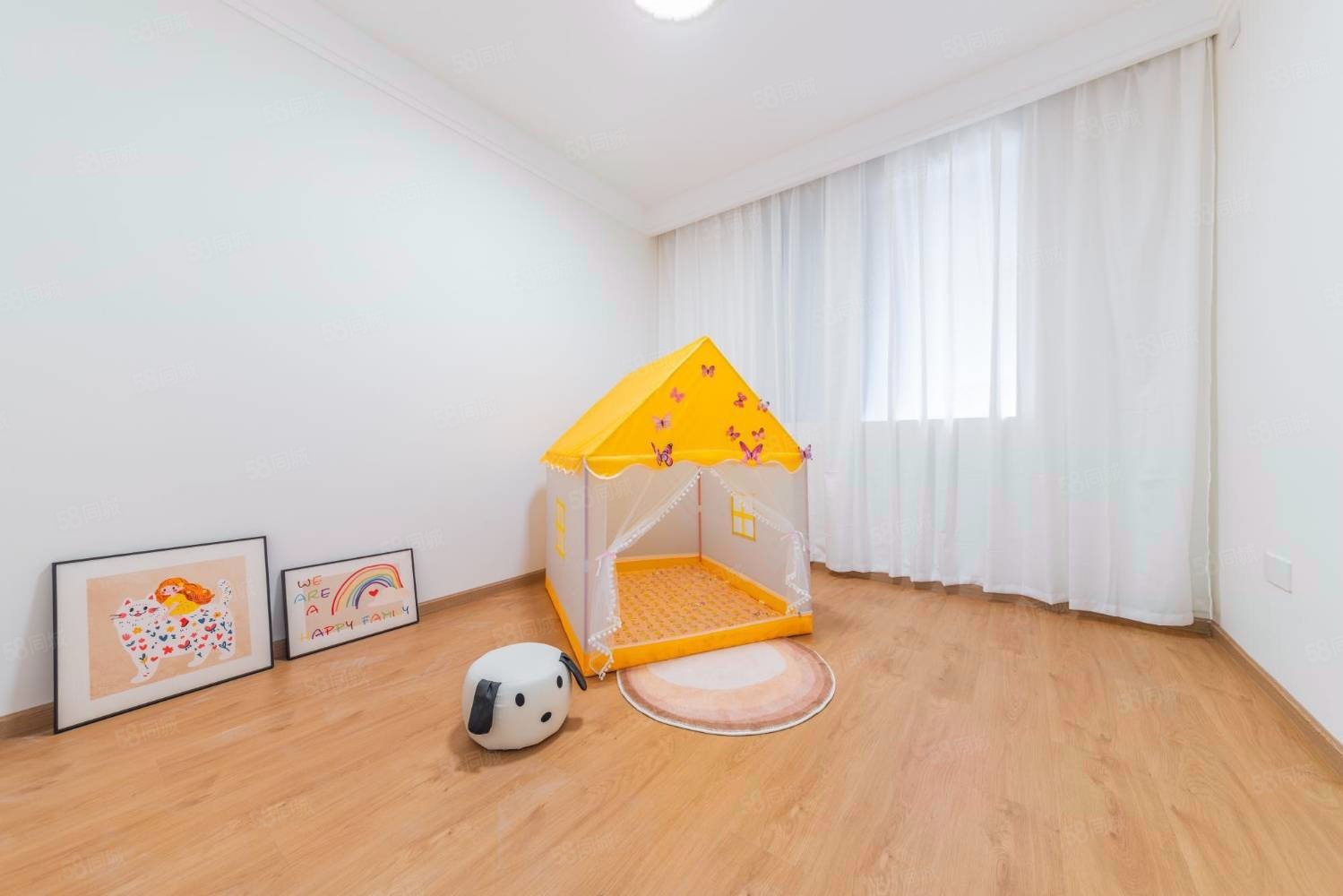 西龙须巷6号院3室2厅1卫81.61㎡南北205万