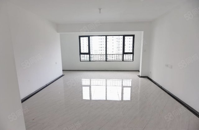 碧桂园星汇 新房手续 无中   现房 可分期