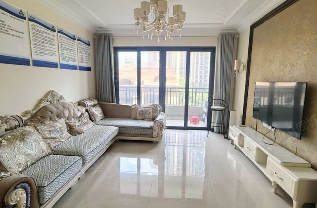 新世界御湖3室2厅127.23㎡118万二手房图片