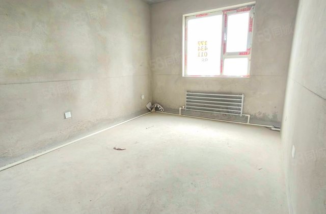 新星宇和邑(A区)3室2厅104.75㎡62万二手房图片