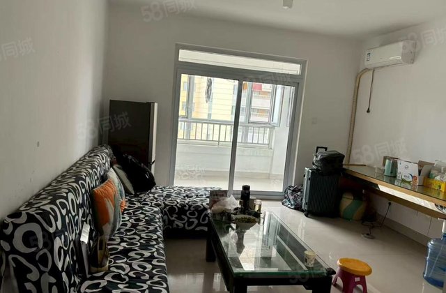 万达附近，两室两厅一卫39.9万，五中，水城  ，赠送储藏室