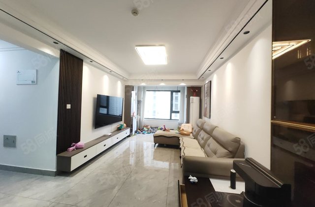 昌润莲城 莲湖湾 带车位 中间楼层 徒骇河 东苑 诚售 精装