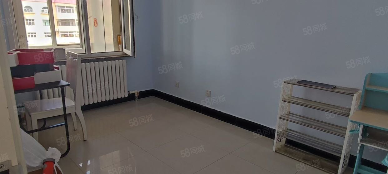 茂源小区3室1厅1卫123㎡南北45万