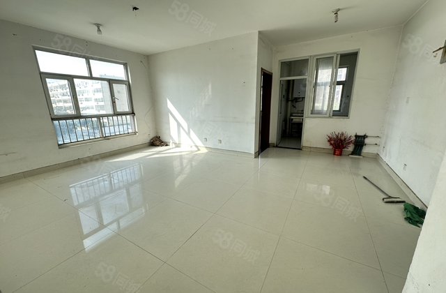 振兴东路 翠堤湾 三室边户 公摊少 全明户型 带车库 急售