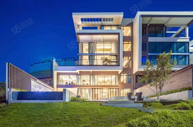 维港半岛堪比万科天琴湾级亲海别墅,半山一线海景,身份的象征!