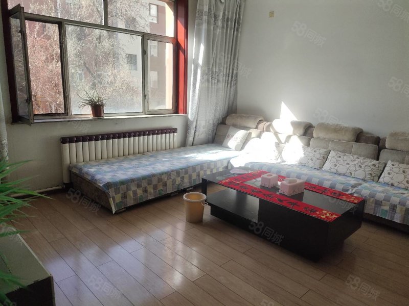 通达小区步梯二楼二完小四中南北通透户型