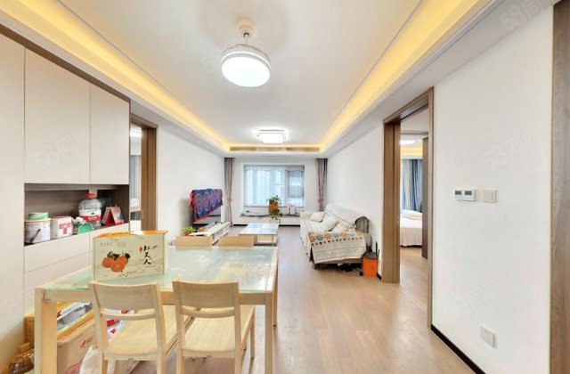 万科蔚蓝城市花园4室2厅111.06㎡275万二手房图片