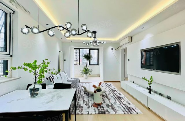 风度柏林1室1厅64.3㎡346万二手房图片