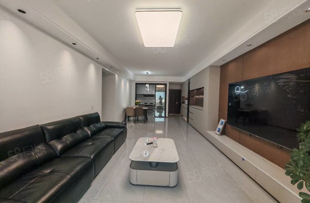 宏维星湖湾3室2厅118㎡88万二手房图片