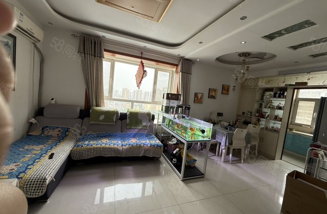 锦绣家园 商品房 房龄新 近医院 中间楼层采光好 商圈成熟