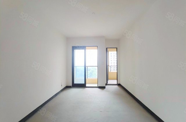 约克郡壹號湖畔3室2厅94.31㎡138万二手房图片