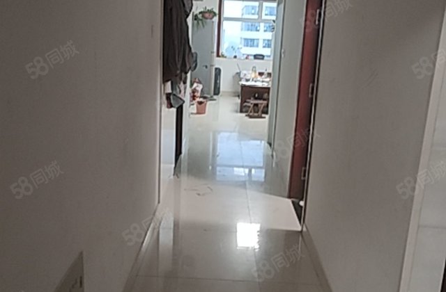 白庄悦林文苑 南北通透小三房 电梯 交通便利送家具送地下室