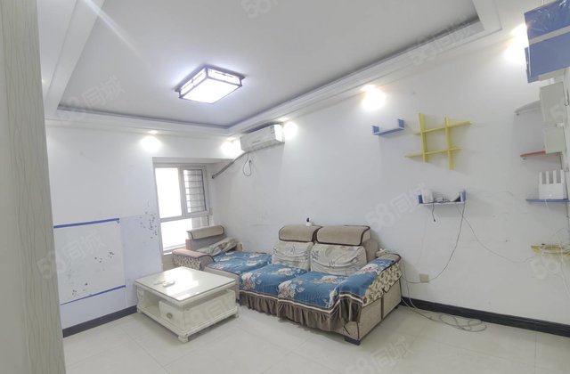 水岸花语 莲湖新城  带车位储藏室 精装两室