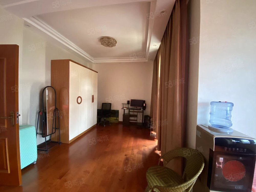 【10图】亏本处理,房东急钱买别墅,山水佳园金河湾-文山58同城