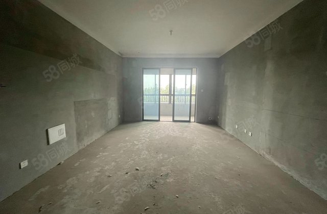 新华御府4室2厅128㎡144万二手房图片
