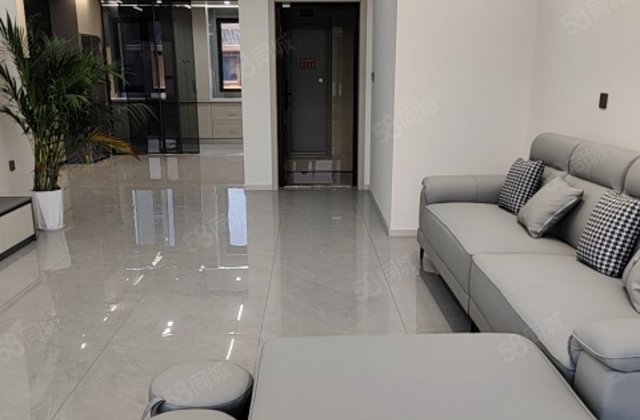 九号公寓3室2厅143㎡82万二手房图片